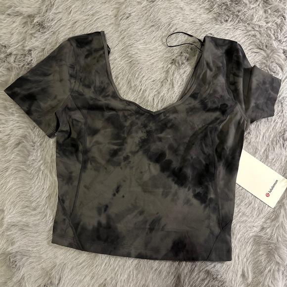 Lululemom Align tee DDPG / Size 6&4 - Picture 6 of 6